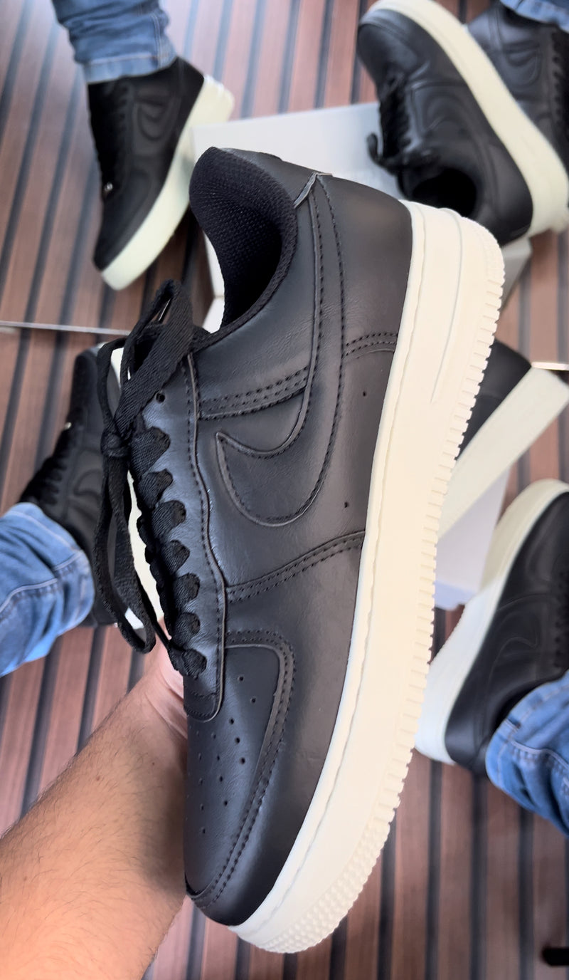 Tenis Air Force Preto/Branco