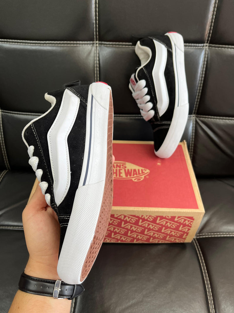 Vans Knu Skool Preto/Branco