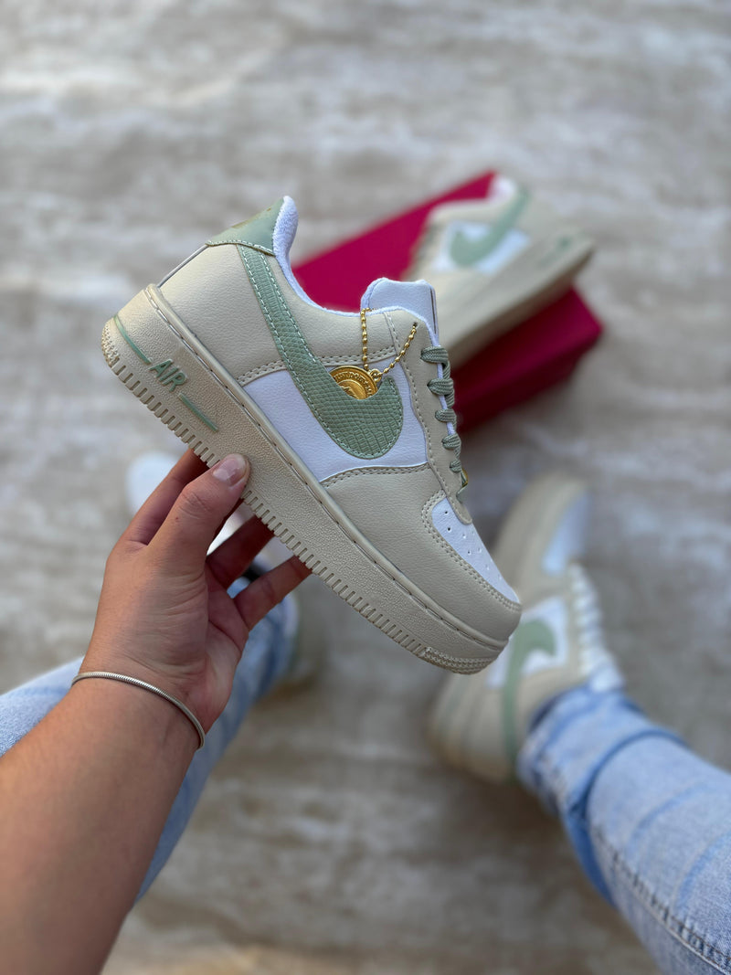 Nike Air force Areia/Branco/Verde